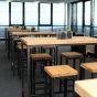 großer Loft Stehtisch - Loft Barhocker mieten