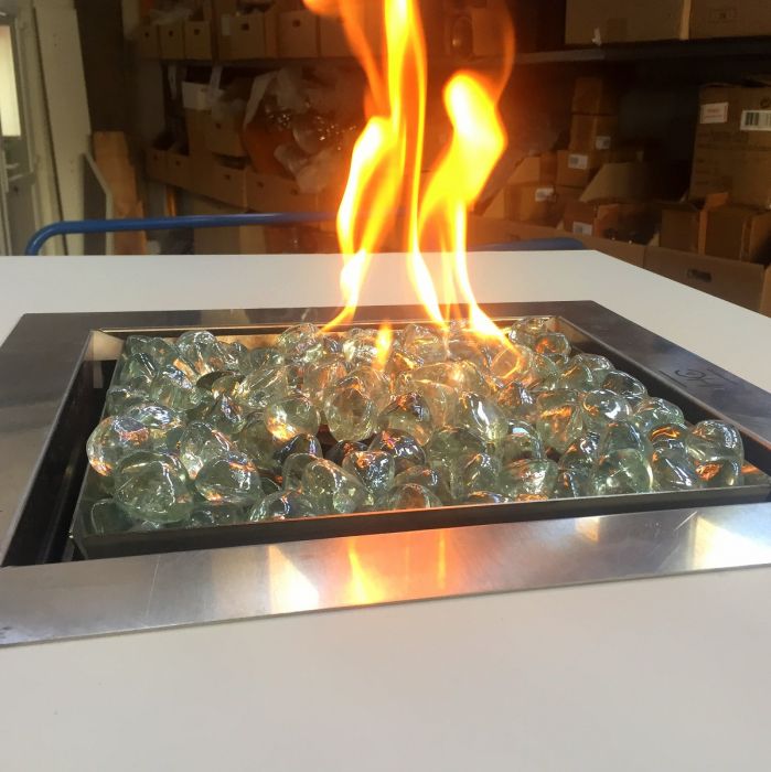 Loungetisch mit Feuerstelle und vieles mehr rund um den perfekten Tisch